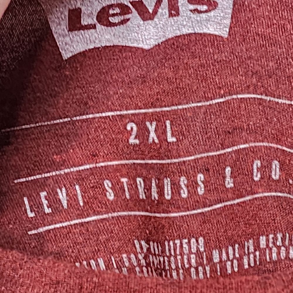 2XL Mens Levis Red Short Sleeve Tee Marbled Crew Neck Logo Pink Blue - Picture 5 of 7